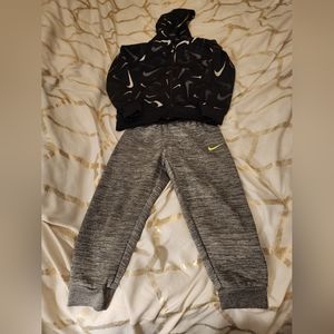 Kids clothes